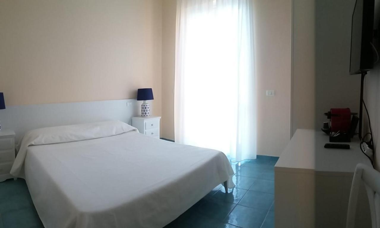 Villa Flora Argentario Porto Santo Stefano  Εξωτερικό φωτογραφία