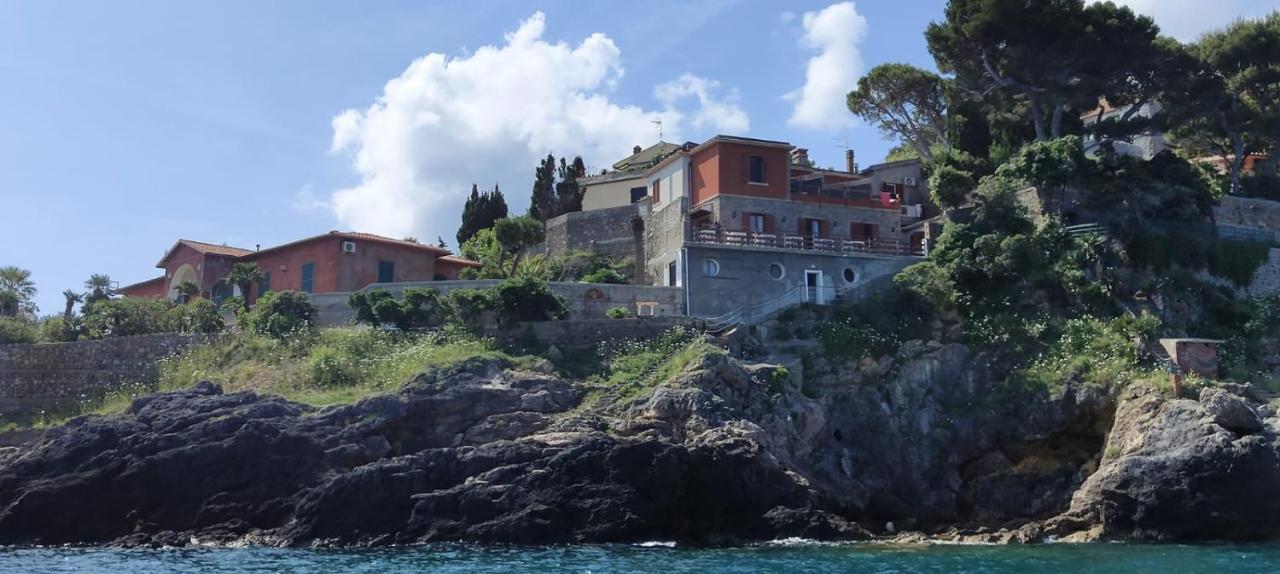 Villa Flora Argentario Porto Santo Stefano  Εξωτερικό φωτογραφία